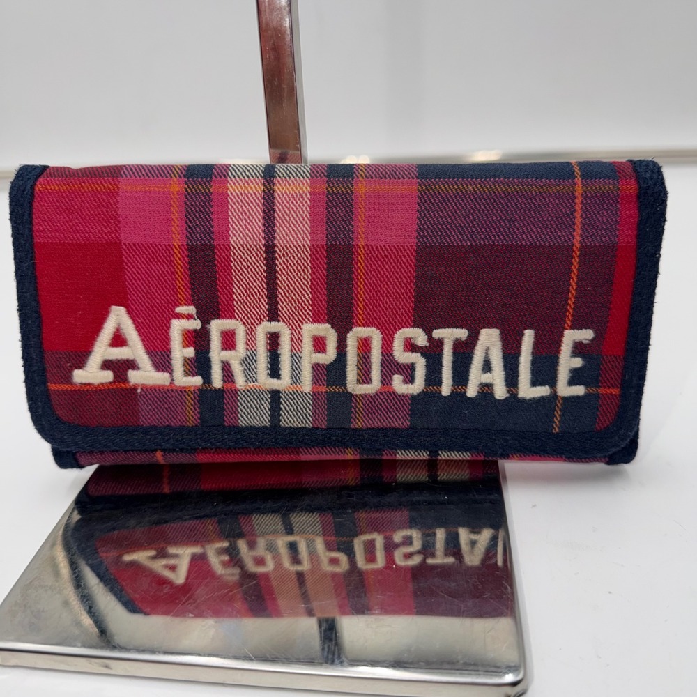 Aeropostale Red Plaid Trifold Wallet Embroidered Logo Navy